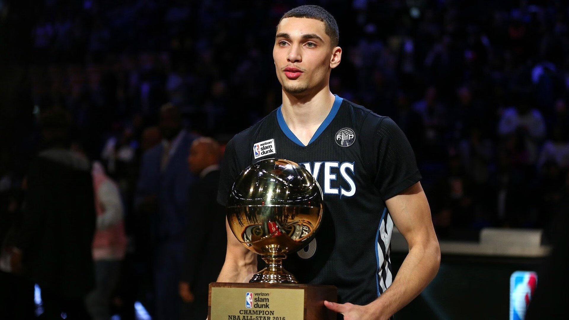 女足金球奖投票风向揭晓,卡尔登泰15次领跑 邦马蒂12次紧追